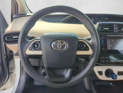2016 Toyota Prius 5dr HB Two Eco (Natl)