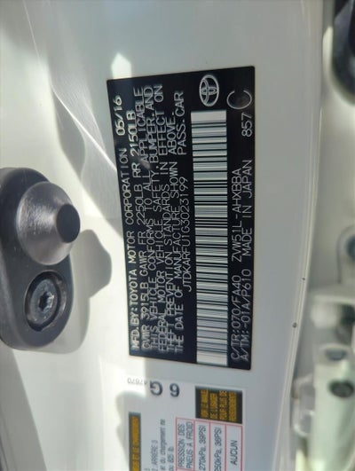 2016 Toyota Prius 5dr HB Two Eco (Natl)