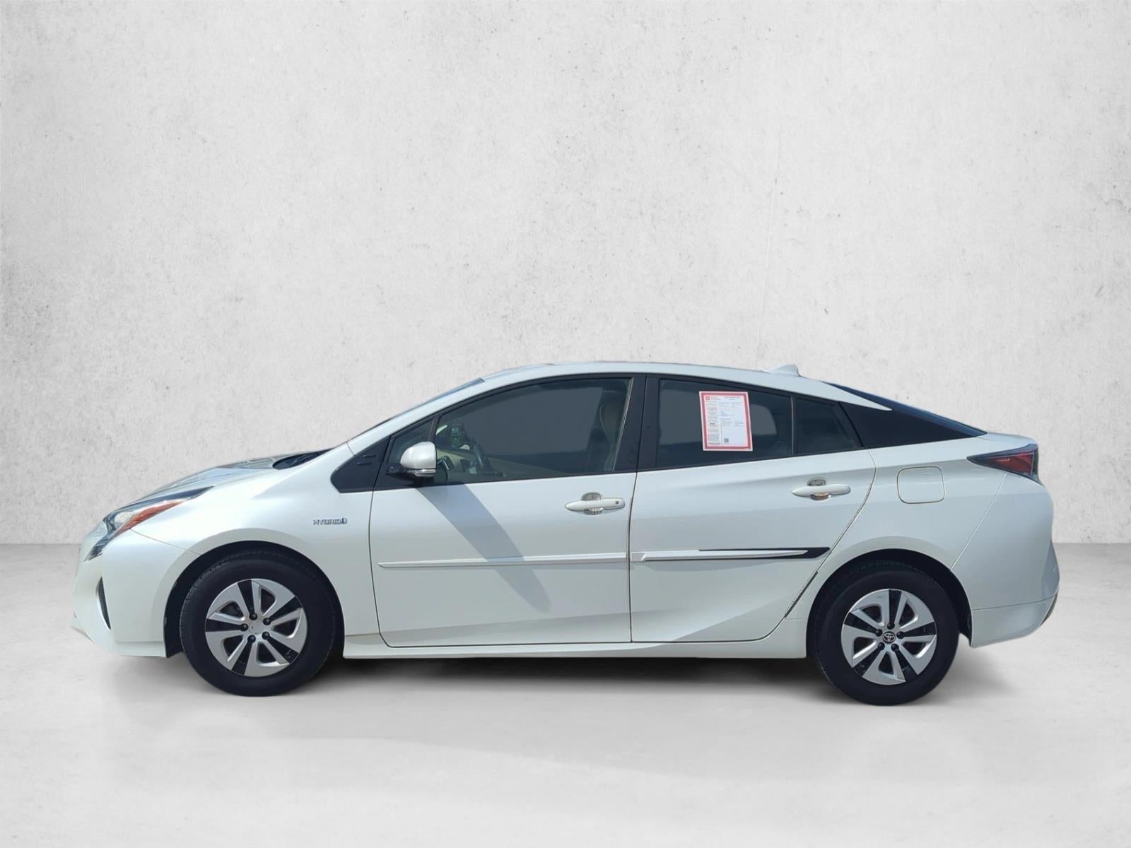 2016 Toyota Prius 5dr HB Two Eco (Natl)