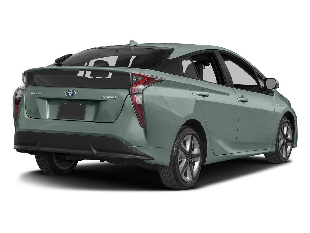 2017 Toyota Prius Three Touring (Natl)