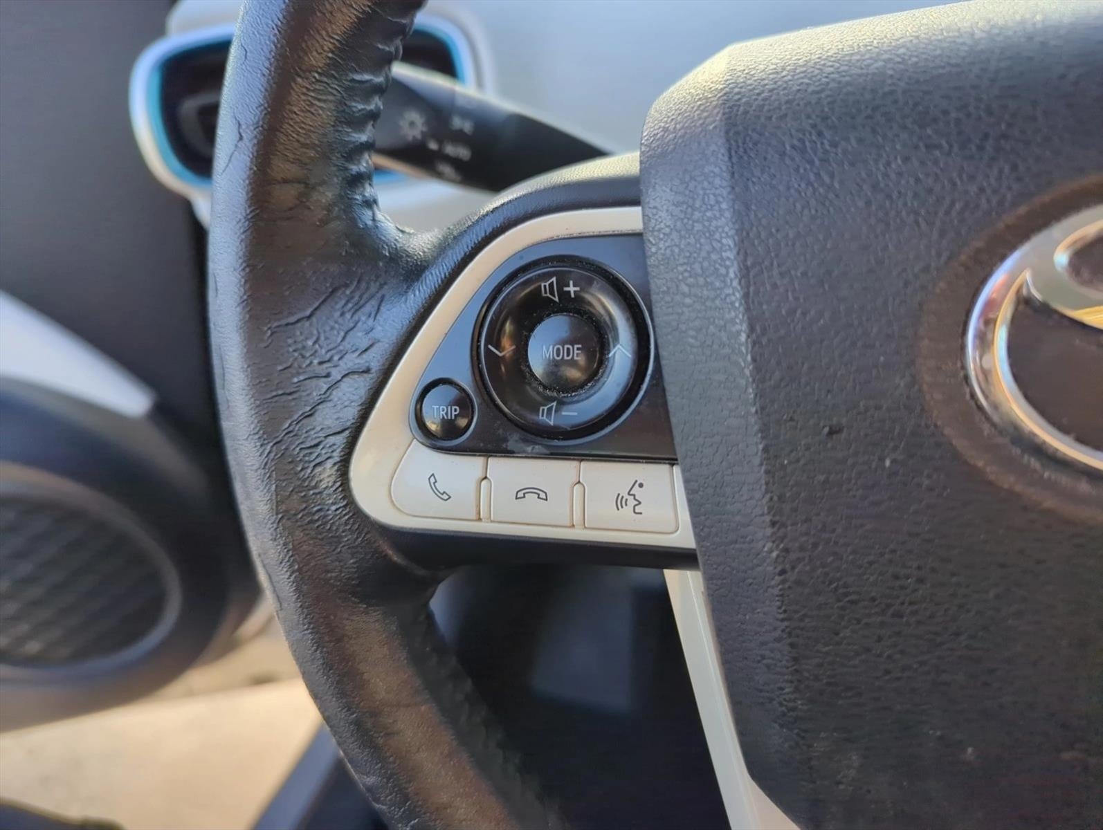2017 Toyota Prius Three (GS)