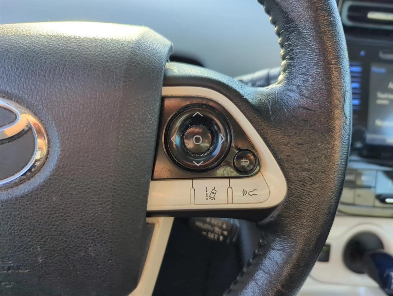 2017 Toyota Prius Three (GS)