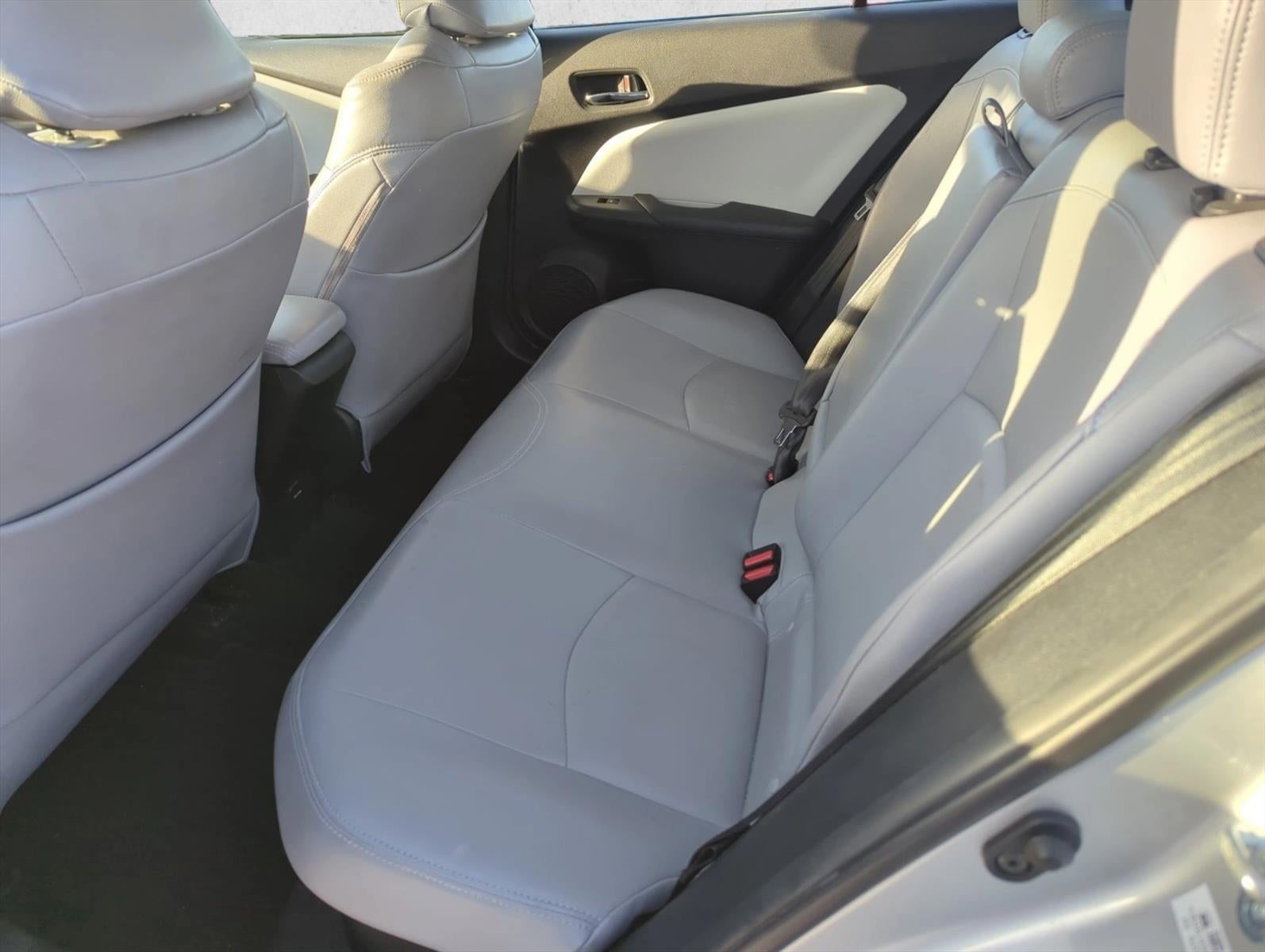 2017 Toyota Prius Three (GS)