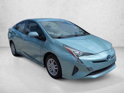 2016 Toyota Prius 5dr HB Two Eco (Natl)