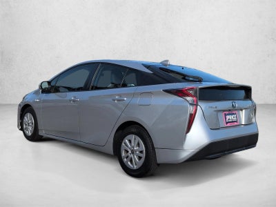 2017 Toyota Prius Two (SE)