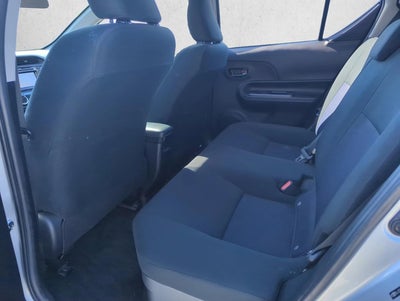 2018 Toyota Prius c Two (GS)