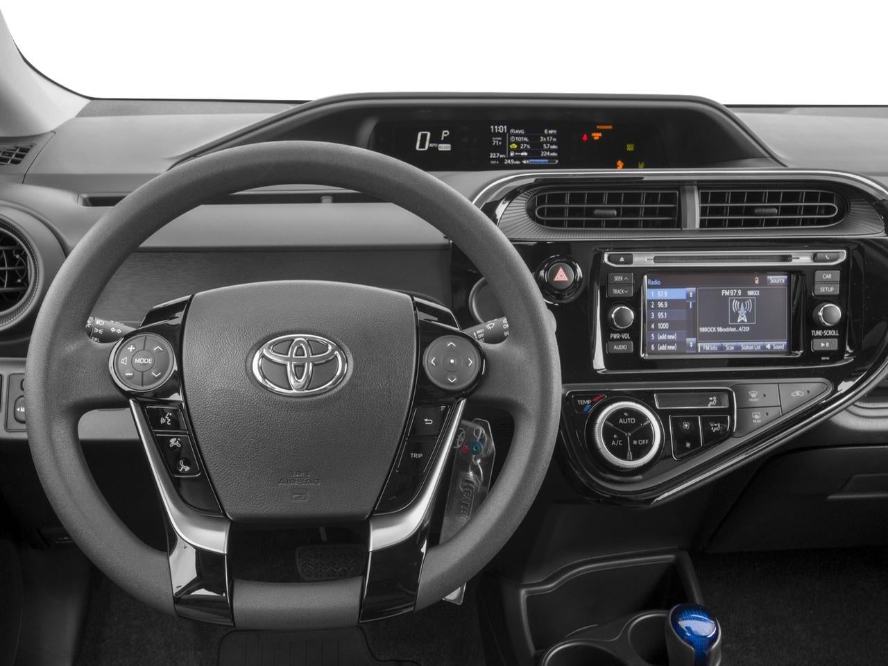 2018 Toyota Prius c Two (GS)