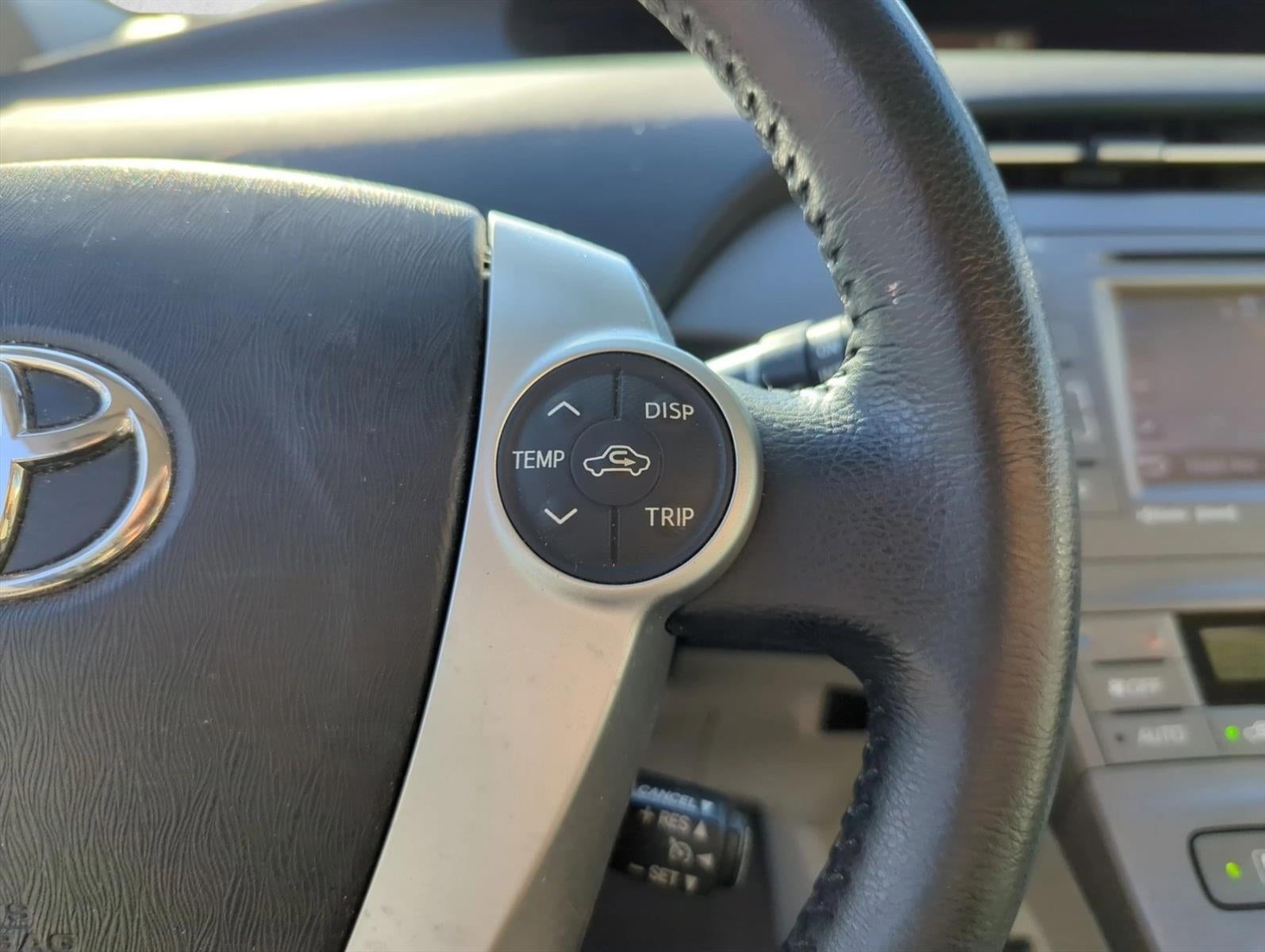 2014 Toyota Prius 5dr HB Four (Natl)