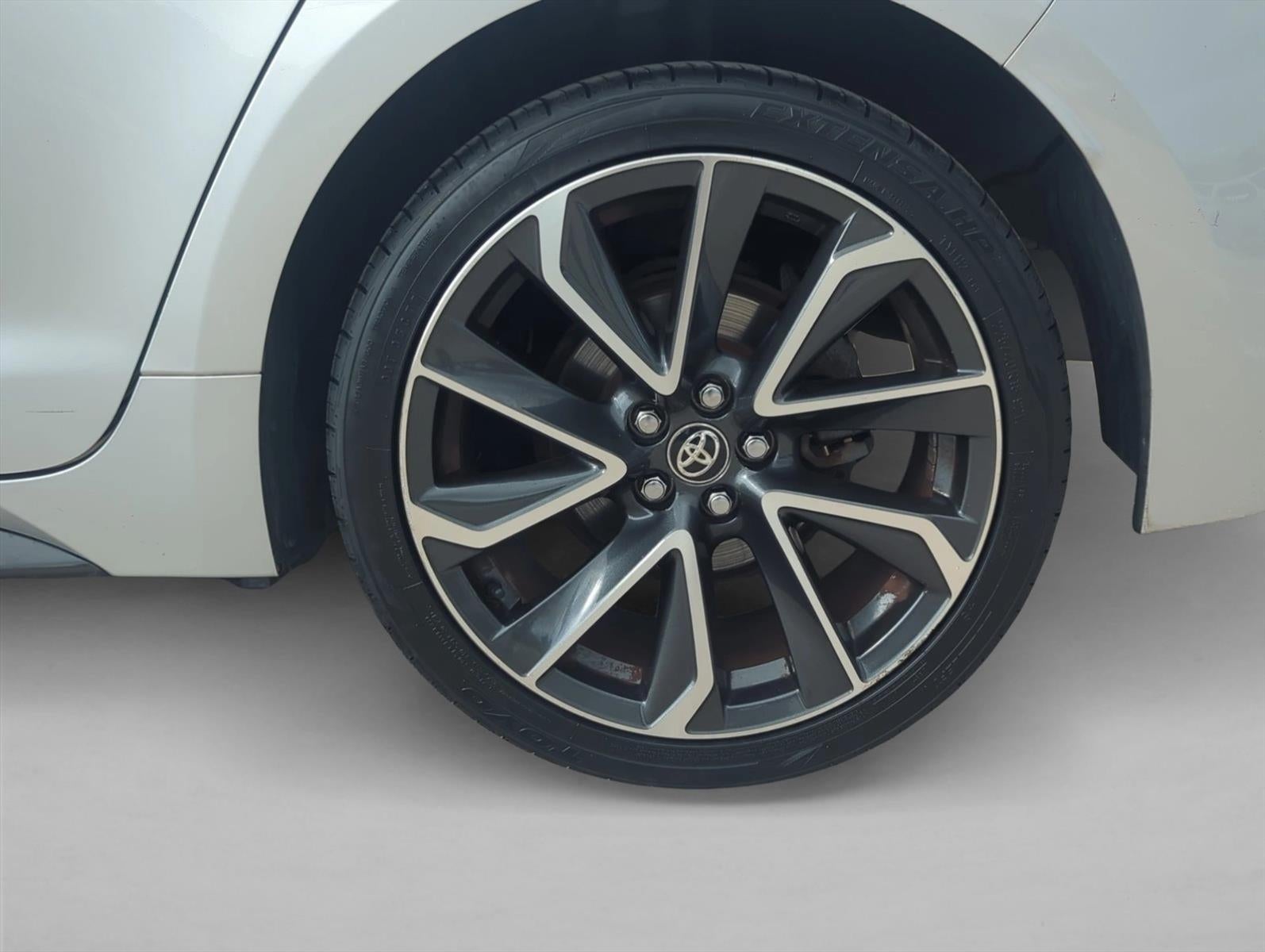 2020 Toyota Corolla SE CVT (Natl)