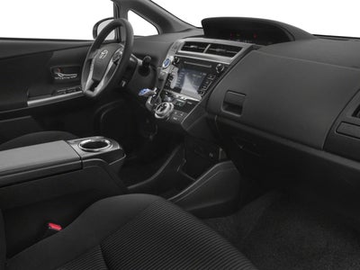 2017 Toyota Prius v Two (Natl)