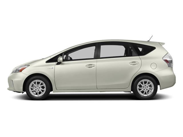 2014 Toyota Prius v 5dr Wgn Three (Natl)