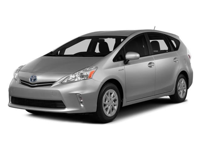 2014 Toyota Prius v 5dr Wgn Three (Natl)