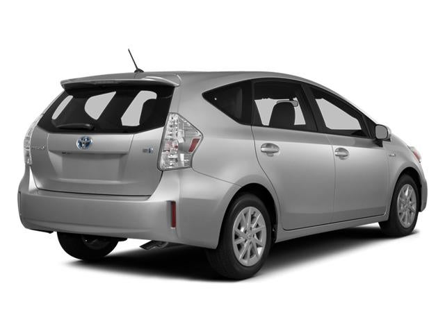 2014 Toyota Prius v 5dr Wgn Three (Natl)