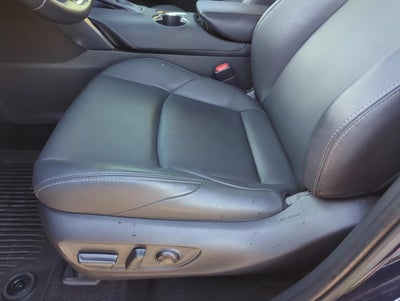 2023 Toyota Venza XLE AWD (SE)