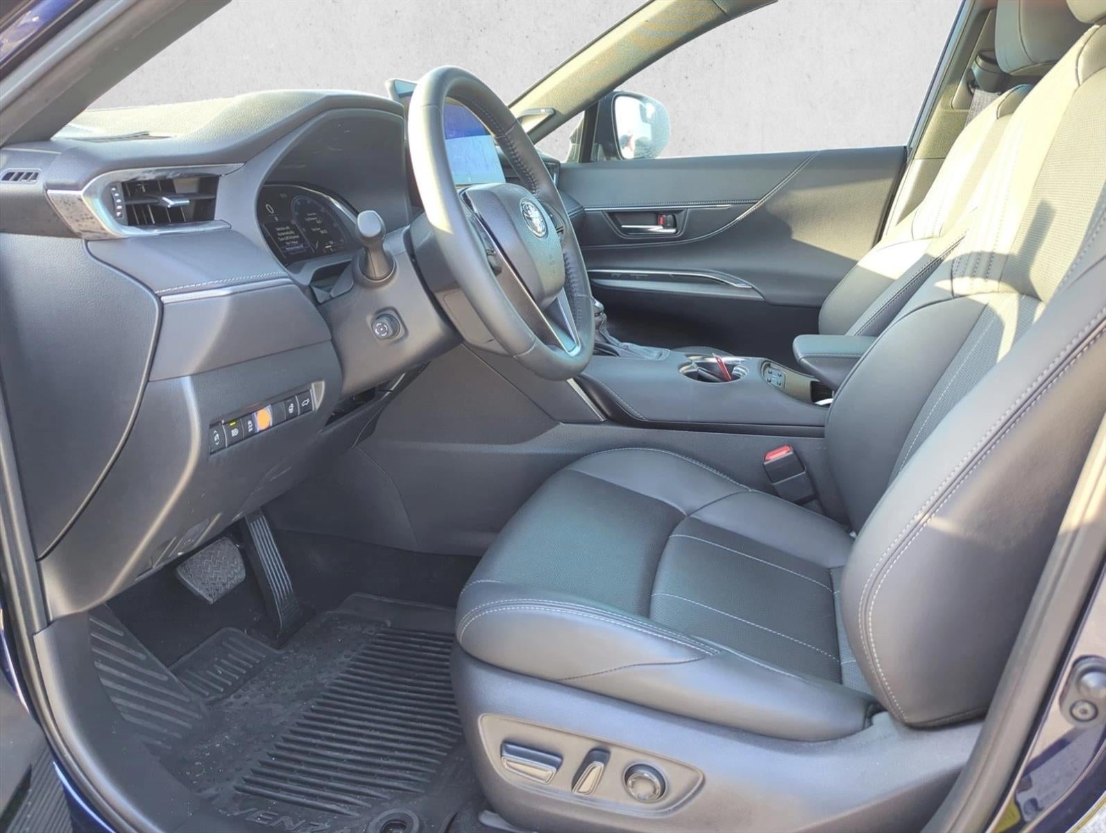 2024 Toyota Venza Limited AWD (GS)