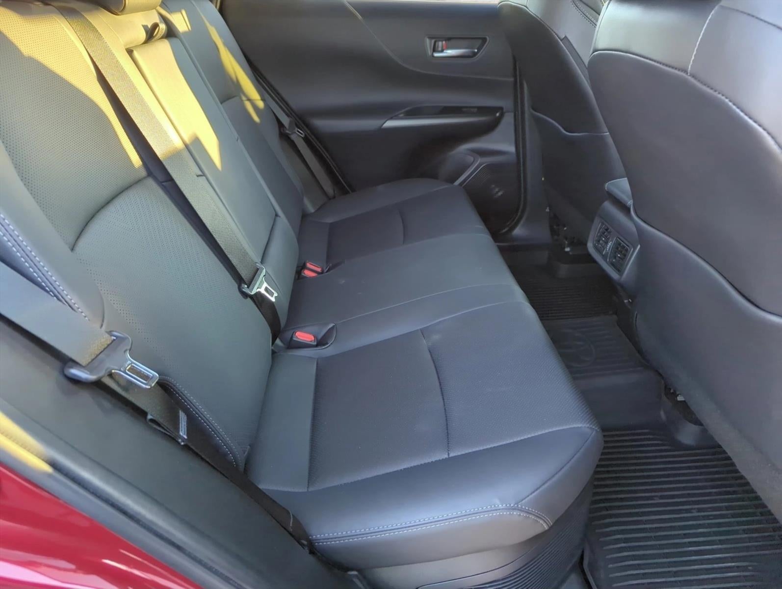 2021 Toyota Venza Limited AWD (GS)