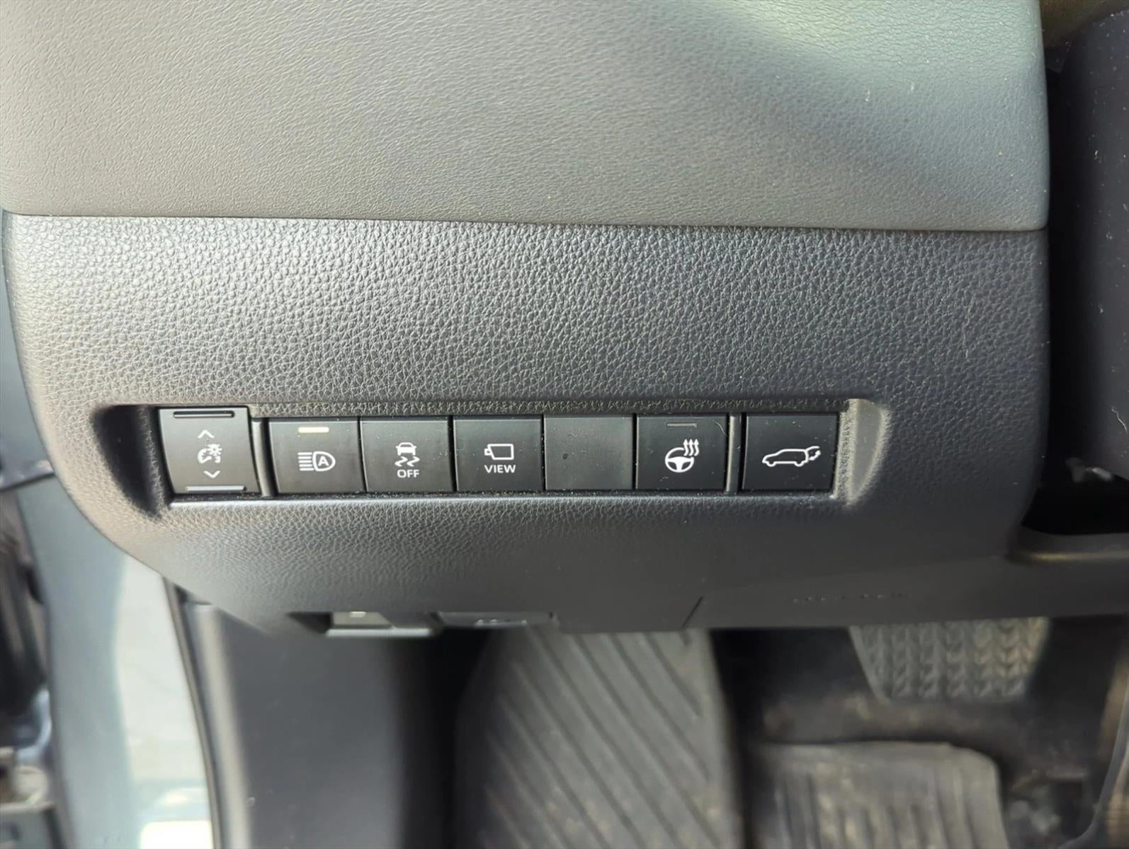 2022 Toyota Venza Limited AWD (Natl)