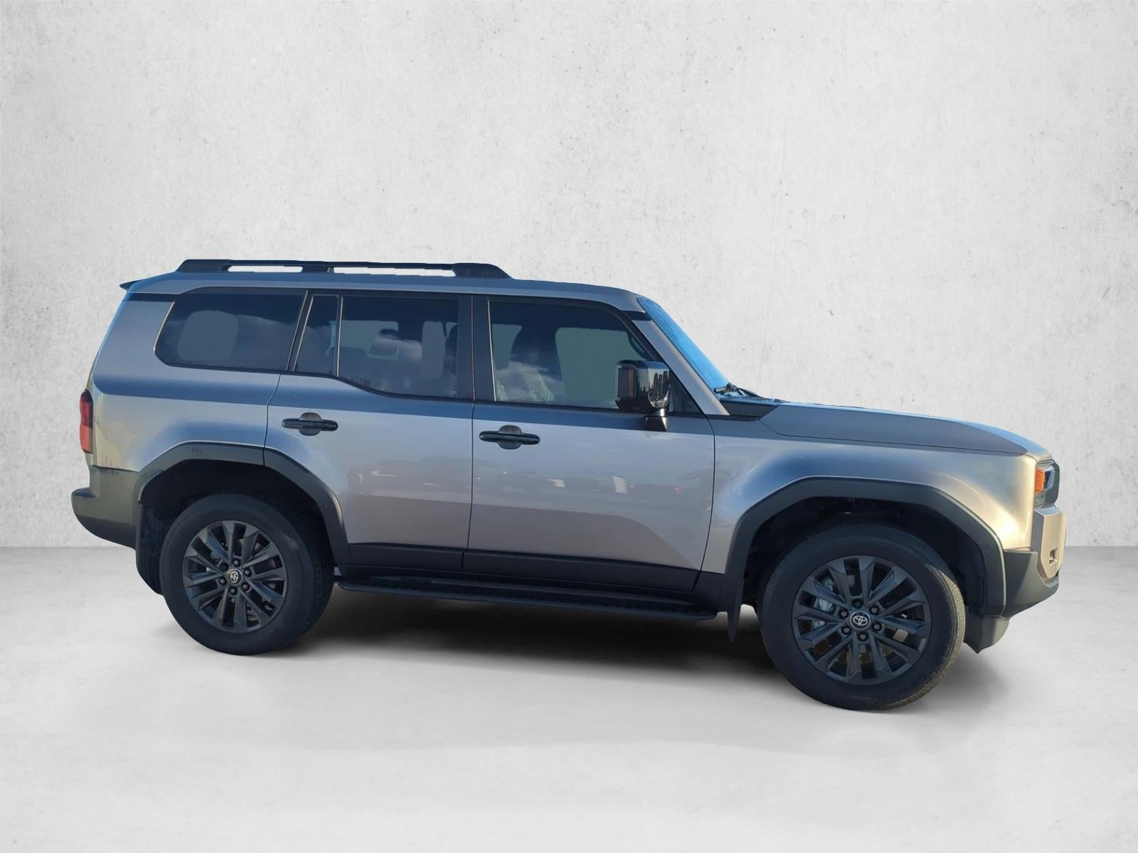 2025 Toyota Land Cruiser 4WD (GS)