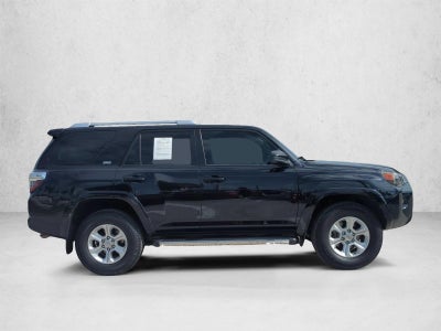 2017 Toyota 4Runner SR5 4WD (GS)