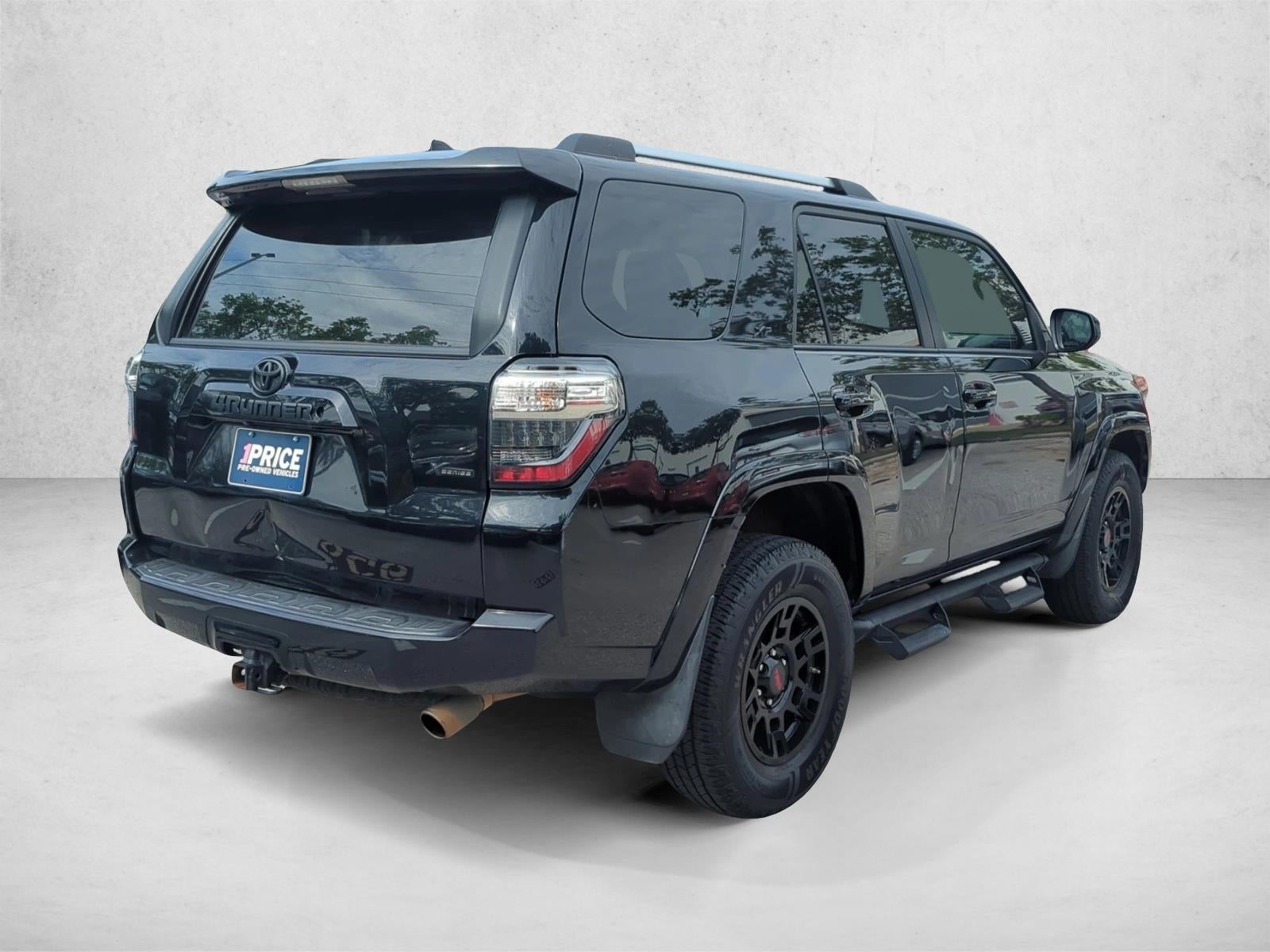 2020 Toyota 4Runner SR5 4WD (GS)
