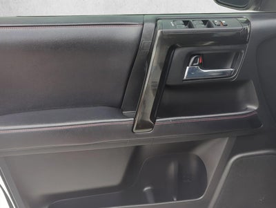 2017 Toyota 4Runner TRD Off Road Premium 4WD (Natl)