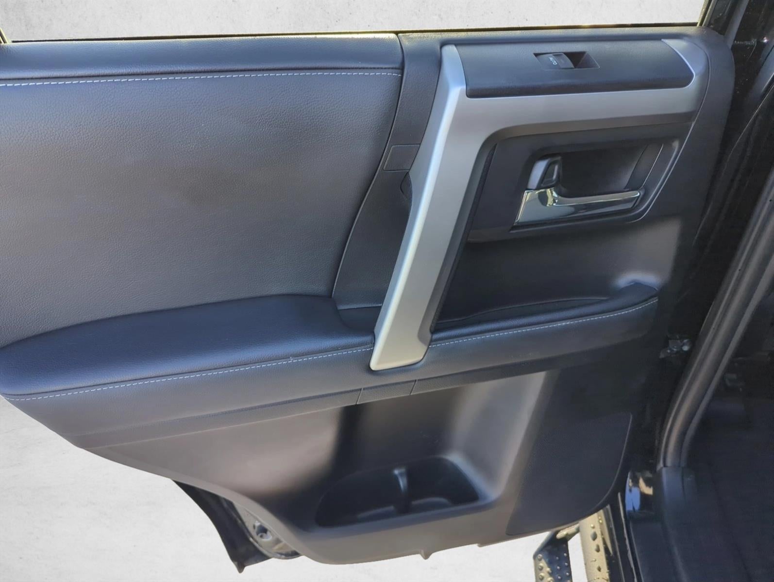 2023 Toyota 4Runner SR5 2WD (Natl)