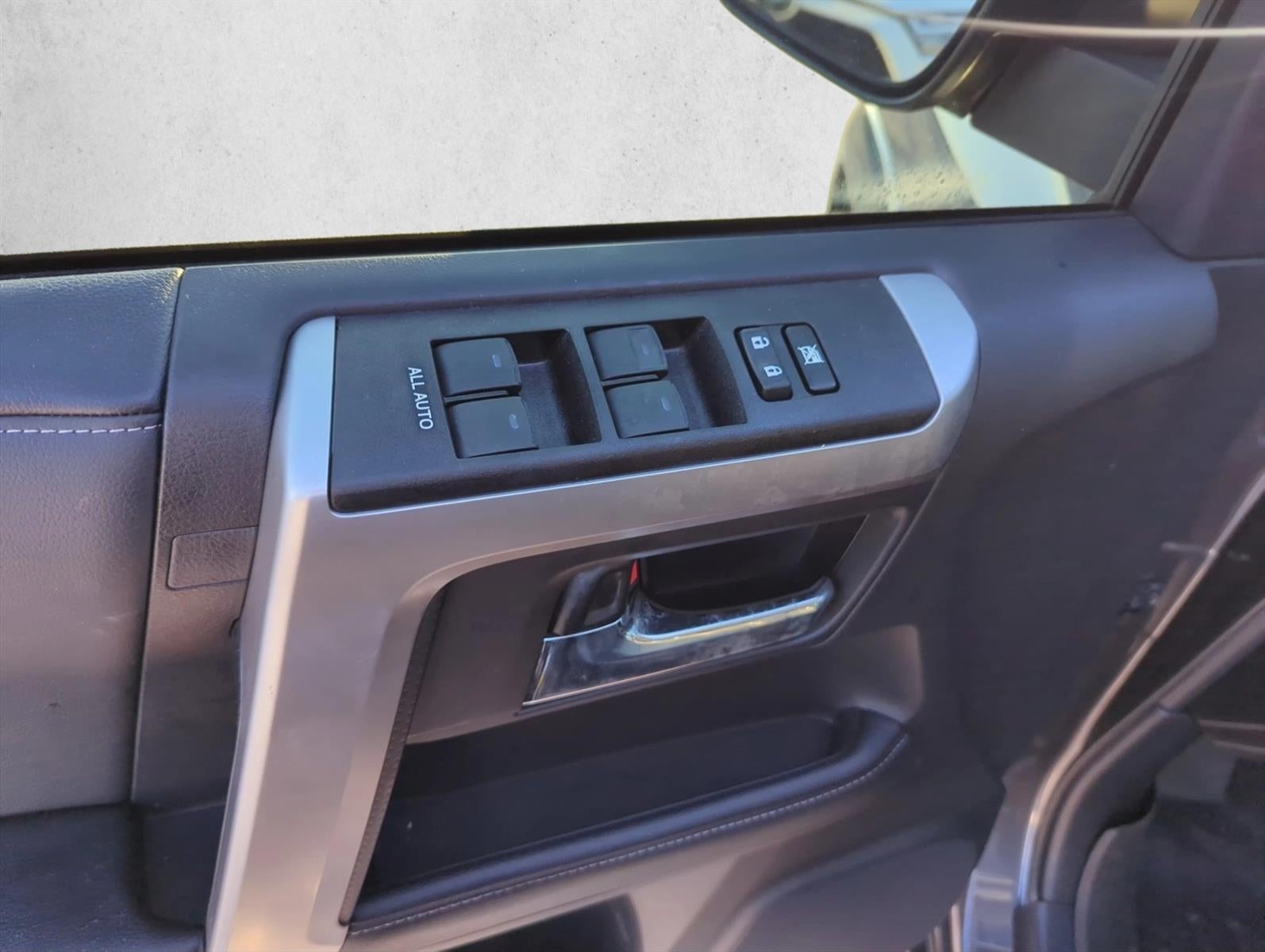 2023 Toyota 4Runner SR5 Premium 2WD (Natl)