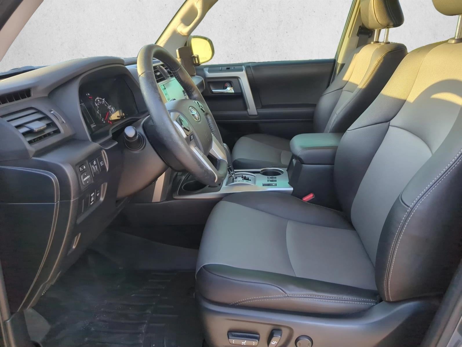 2023 Toyota 4Runner SR5 Premium 2WD (Natl)