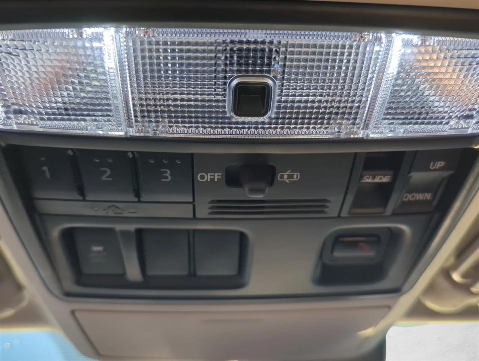2023 Toyota 4Runner SR5 Premium 2WD (Natl)