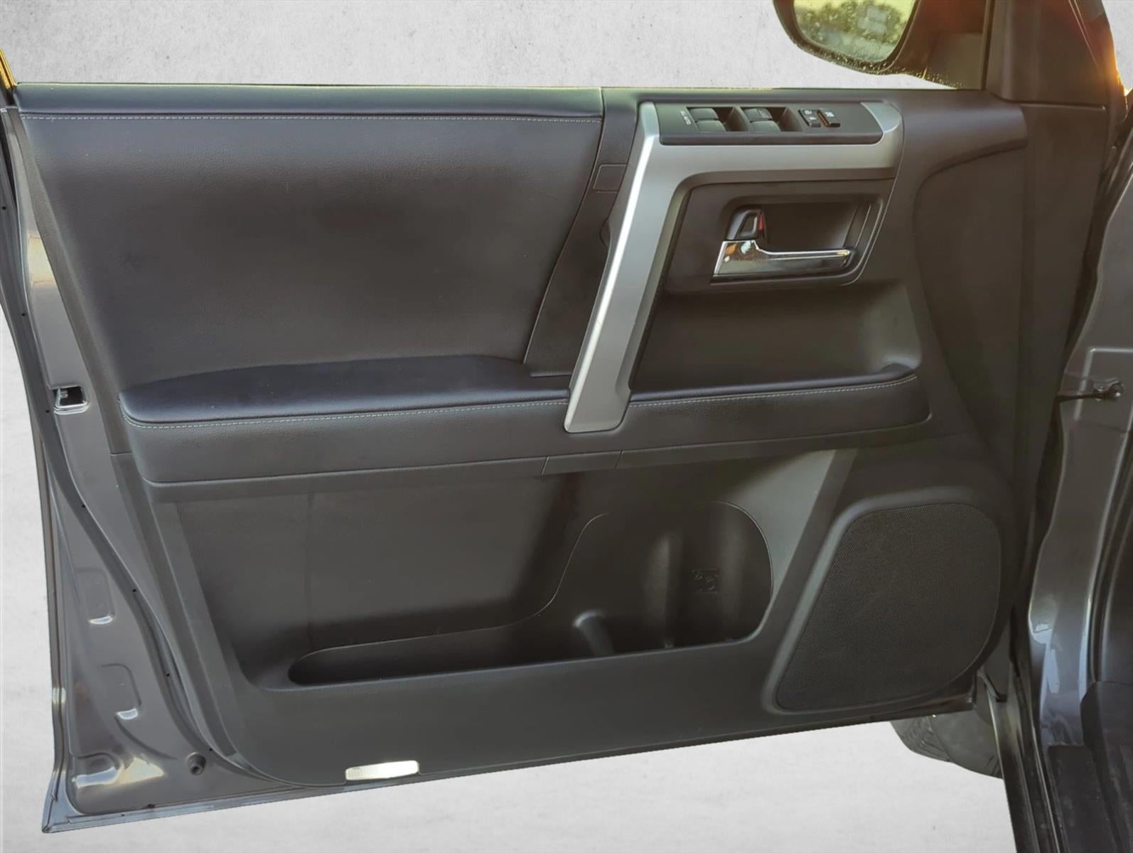 2023 Toyota 4Runner SR5 Premium 2WD (Natl)