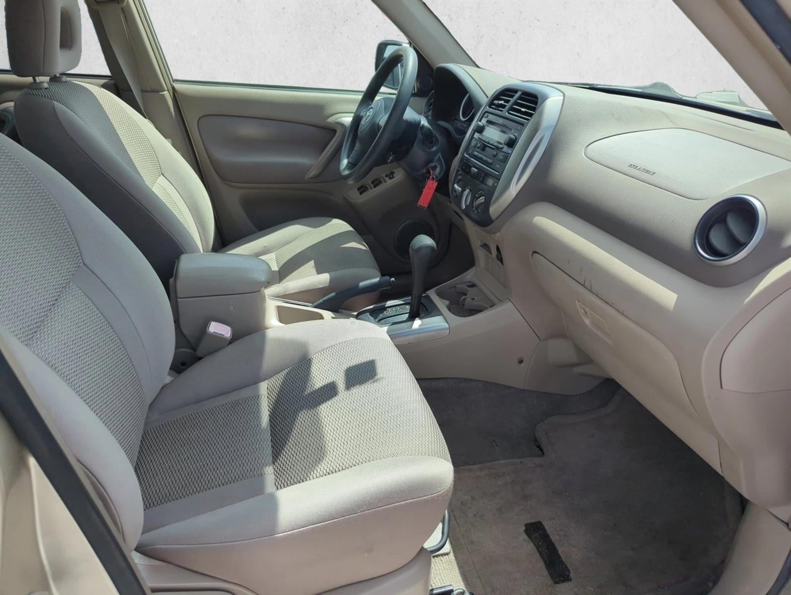 2005 Toyota RAV4 Base