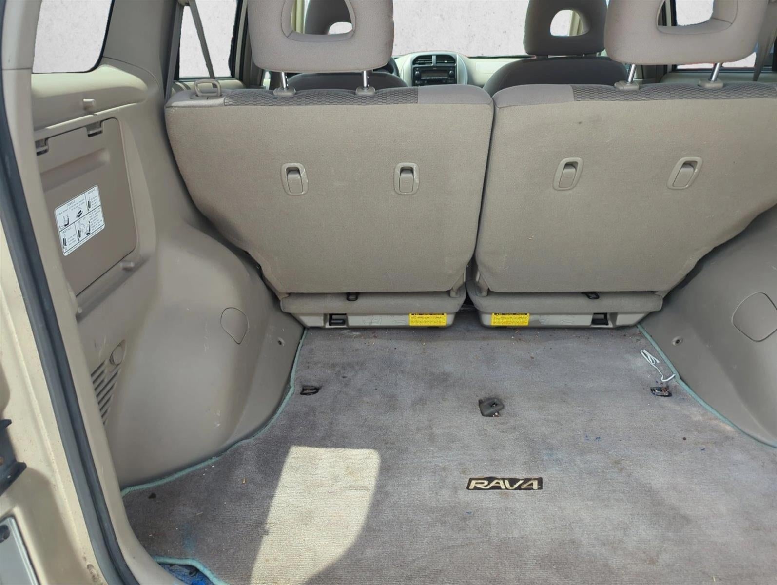 2005 Toyota RAV4 Base