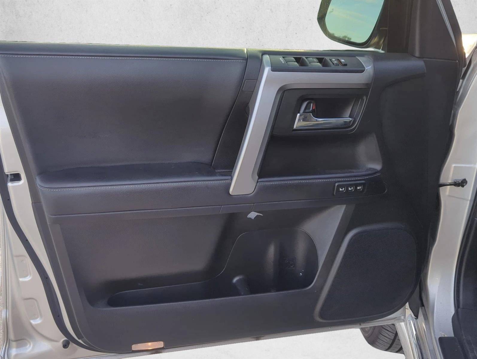 2023 Toyota 4Runner Limited 4WD (Natl)