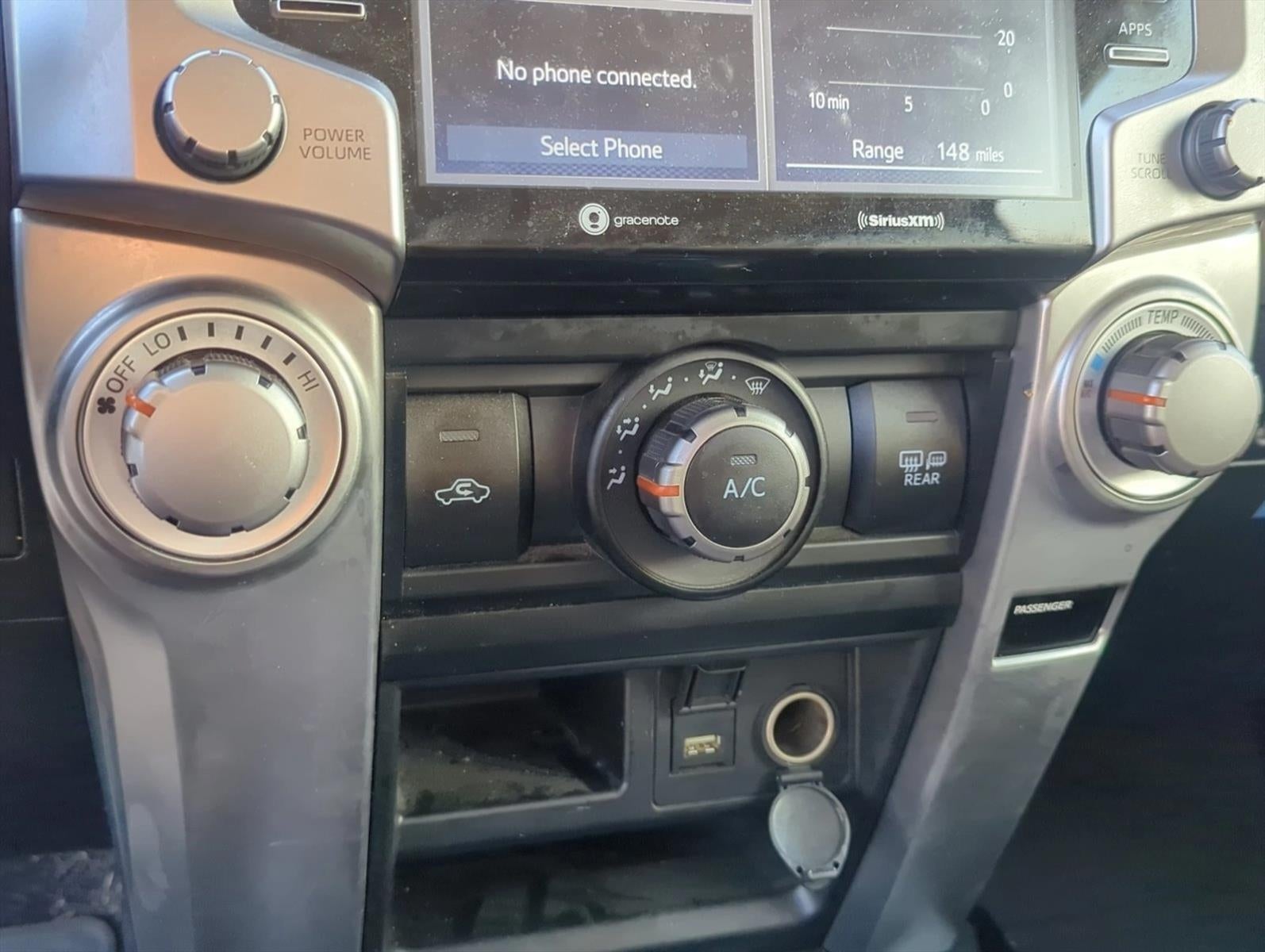 2024 Toyota 4Runner SR5 4WD (Natl)