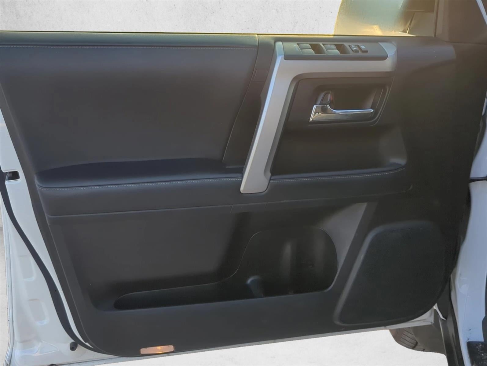 2024 Toyota 4Runner SR5 4WD (Natl)