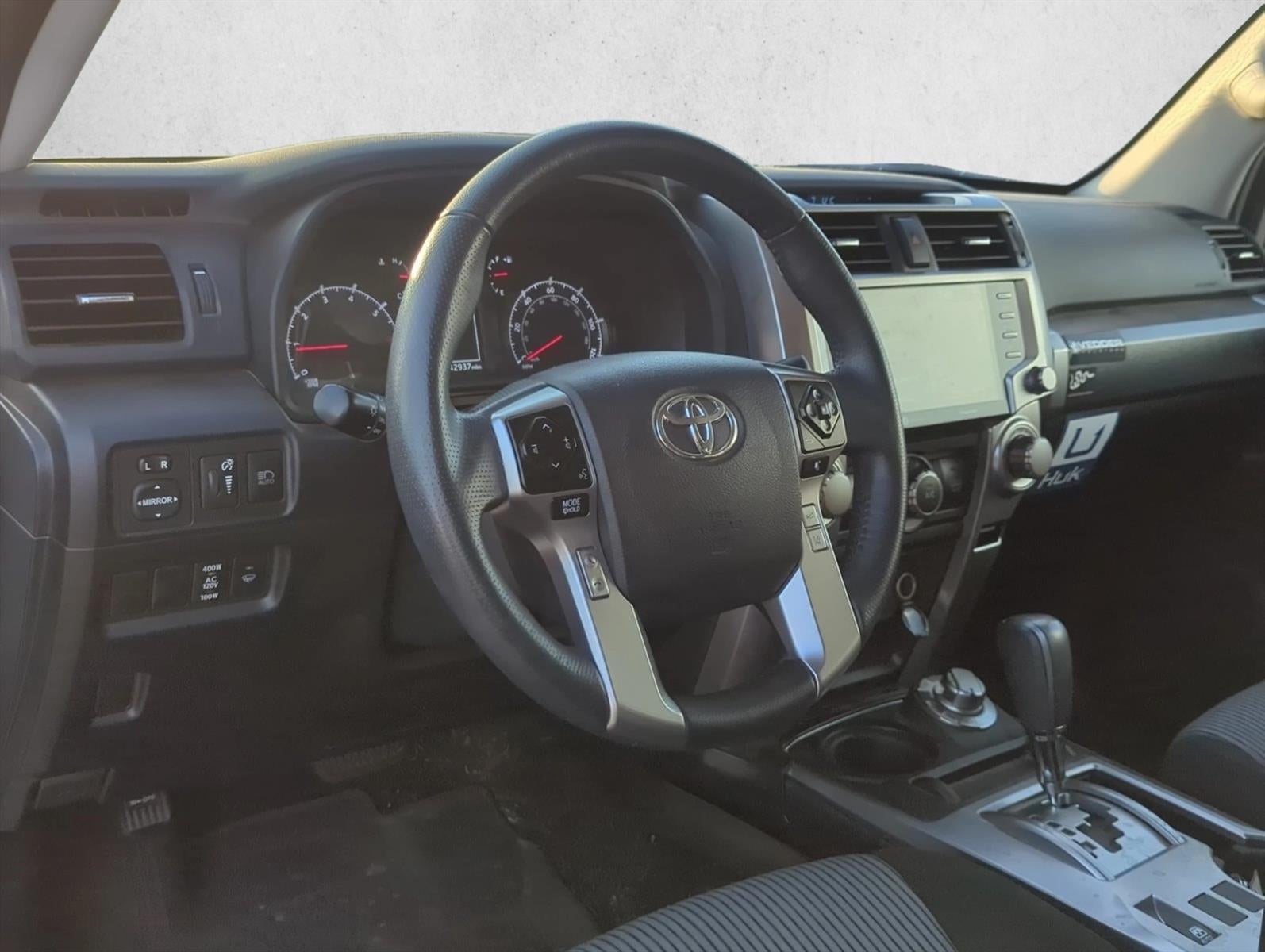 2024 Toyota 4Runner SR5 4WD (Natl)