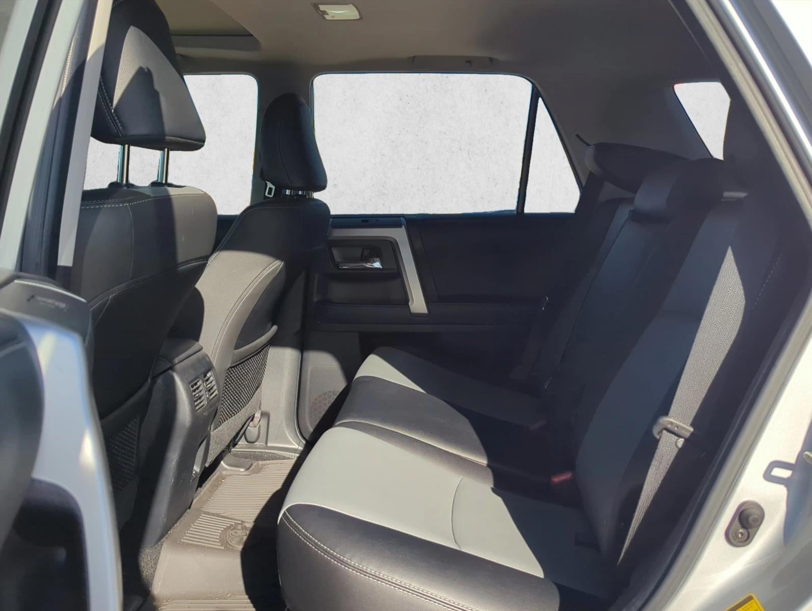 2022 Toyota 4Runner SR5 Premium 4WD (Natl)