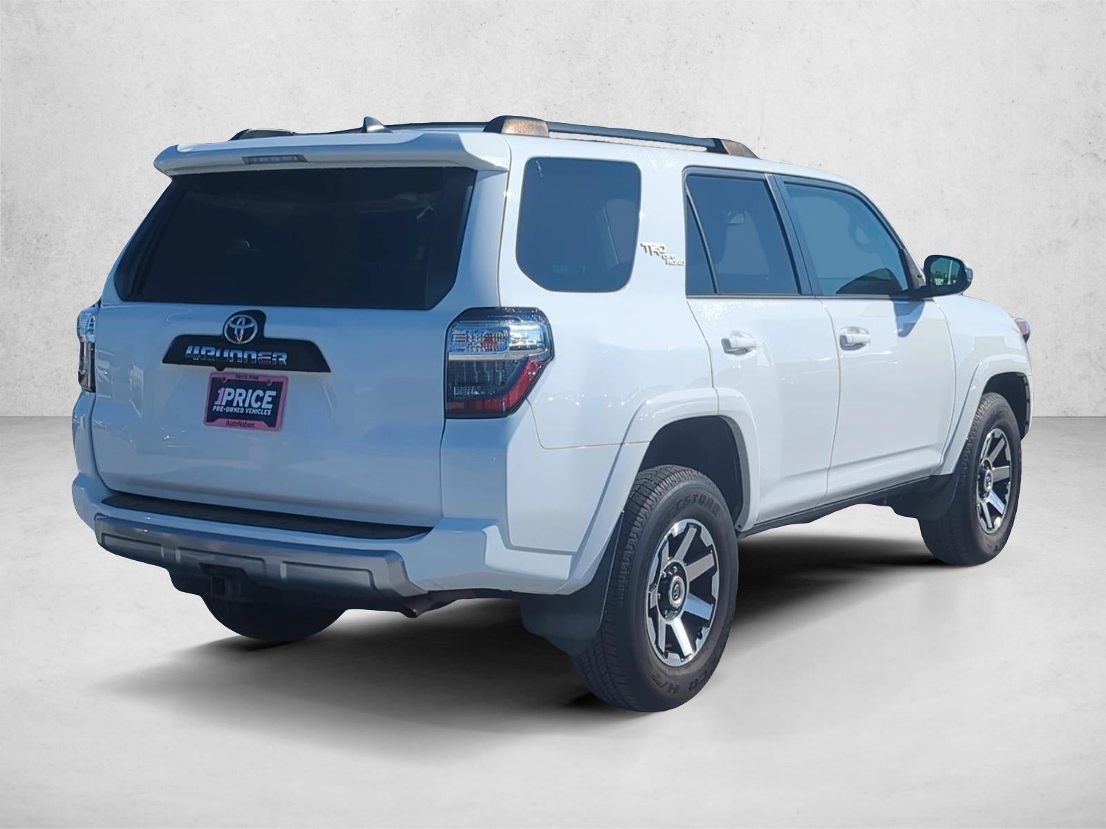 2022 Toyota 4Runner TRD Off Road 4WD (Natl)
