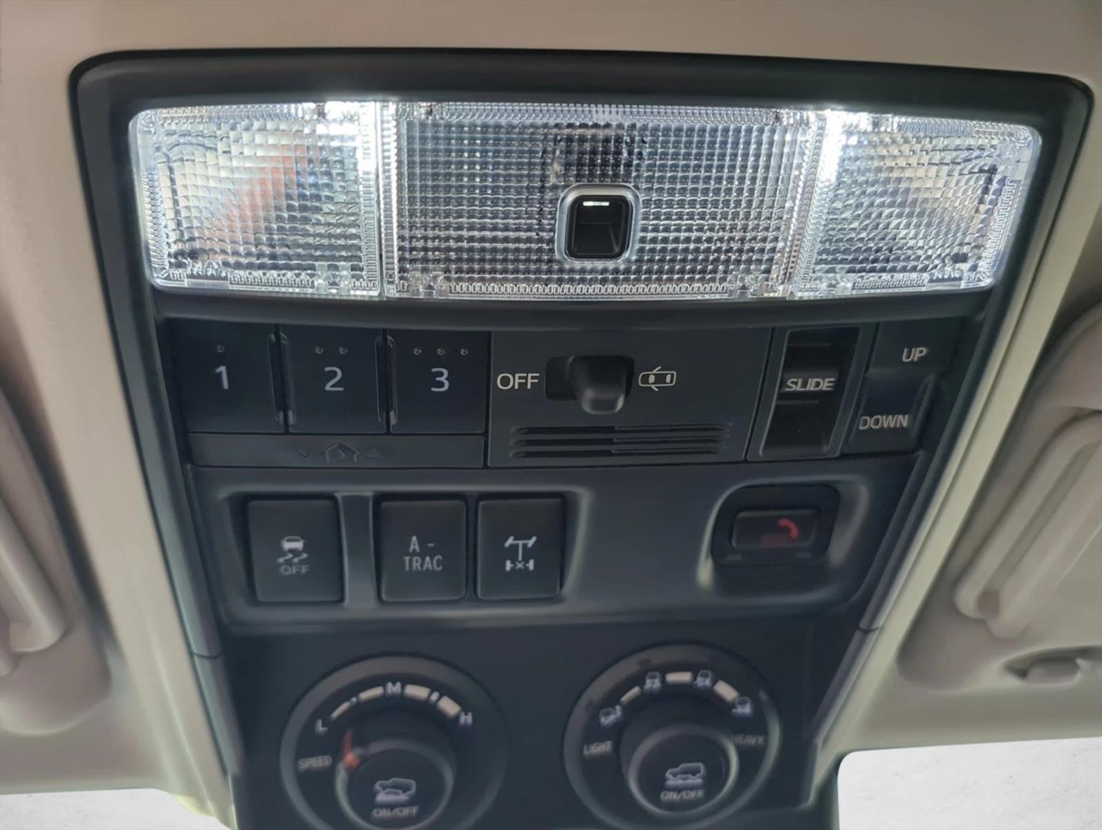 2023 Toyota 4Runner TRD Off Road Premium 4WD (Natl)