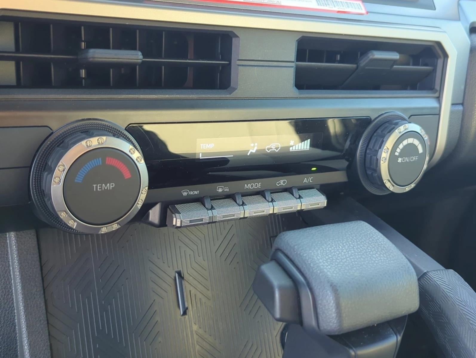 2025 Toyota 4Runner SR5 4WD (GS)