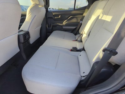 2025 Toyota 4Runner SR5 4WD (GS)