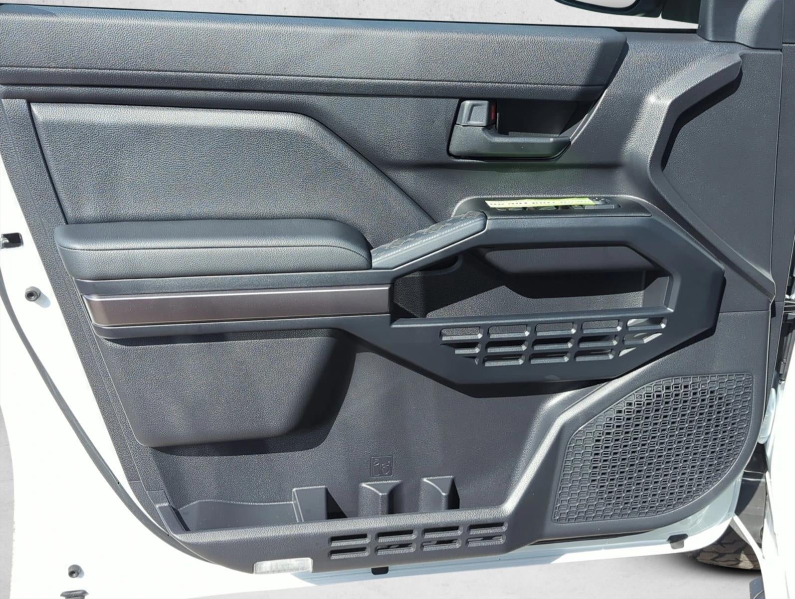 2025 Toyota 4Runner SR5 4WD (GS)