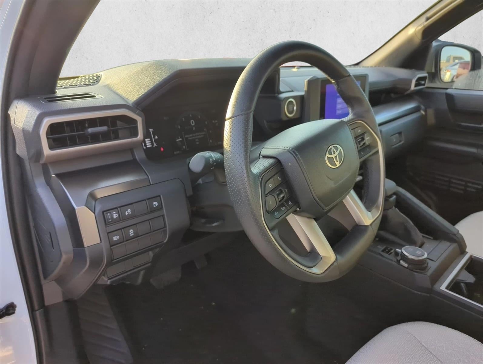 2025 Toyota 4Runner SR5 4WD (GS)