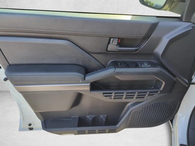 2025 Toyota 4Runner SR5 4WD (GS)