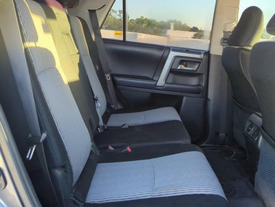 2016 Toyota 4Runner RWD 4dr V6 SR5 (Natl)
