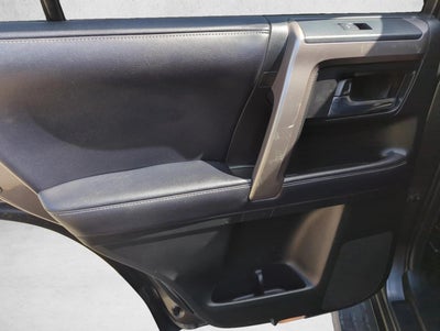 2018 Toyota 4Runner SR5 2WD (Natl)