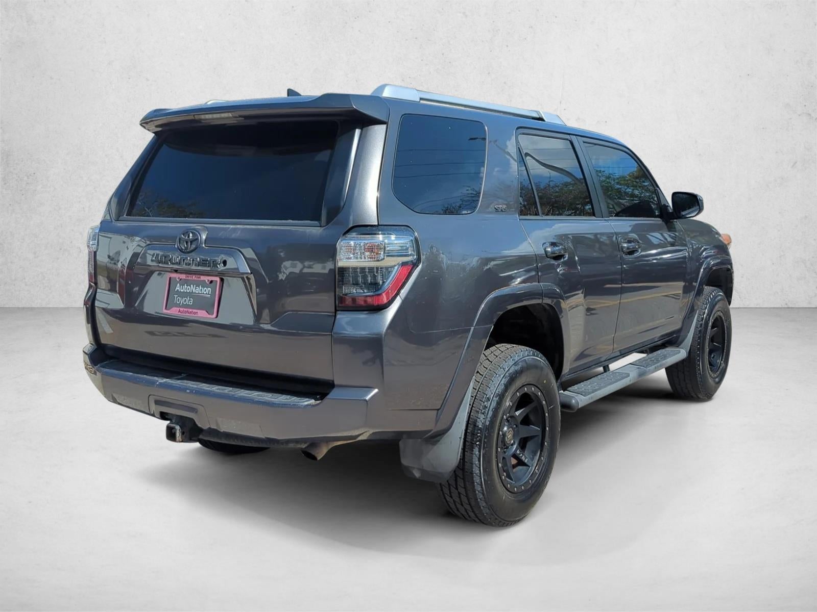 2018 Toyota 4Runner SR5 2WD (Natl)