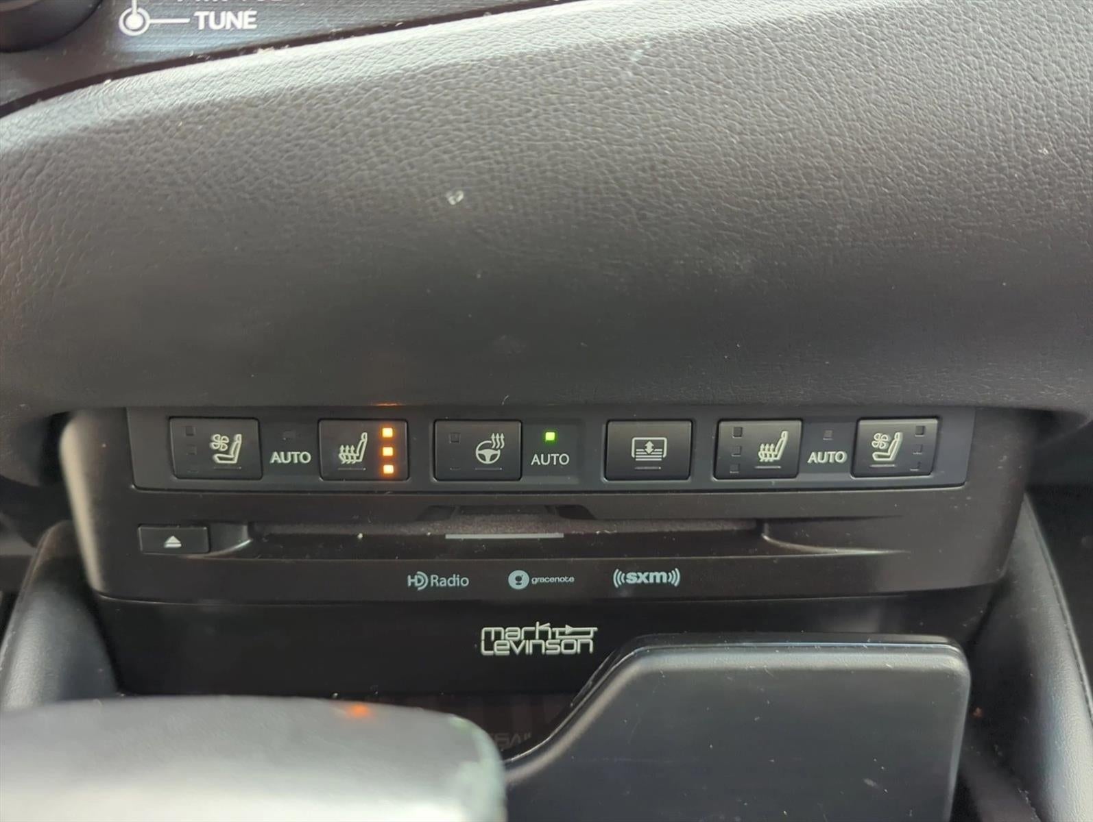 2019 Lexus ES 300h Luxury FWD