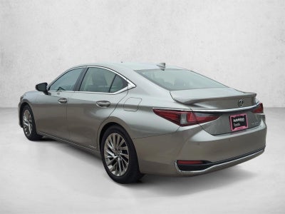 2019 Lexus ES 300h Luxury FWD