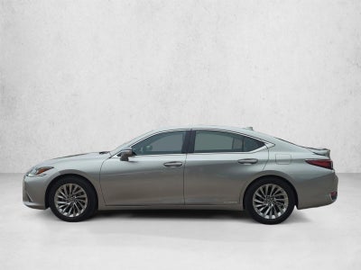 2019 Lexus ES 300h Luxury FWD